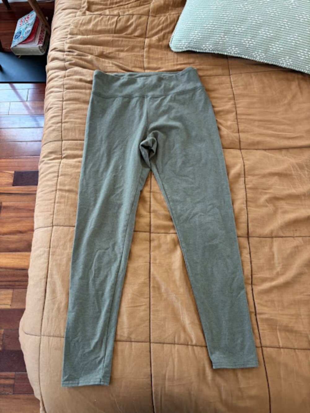 aerie cotton blend green leggings